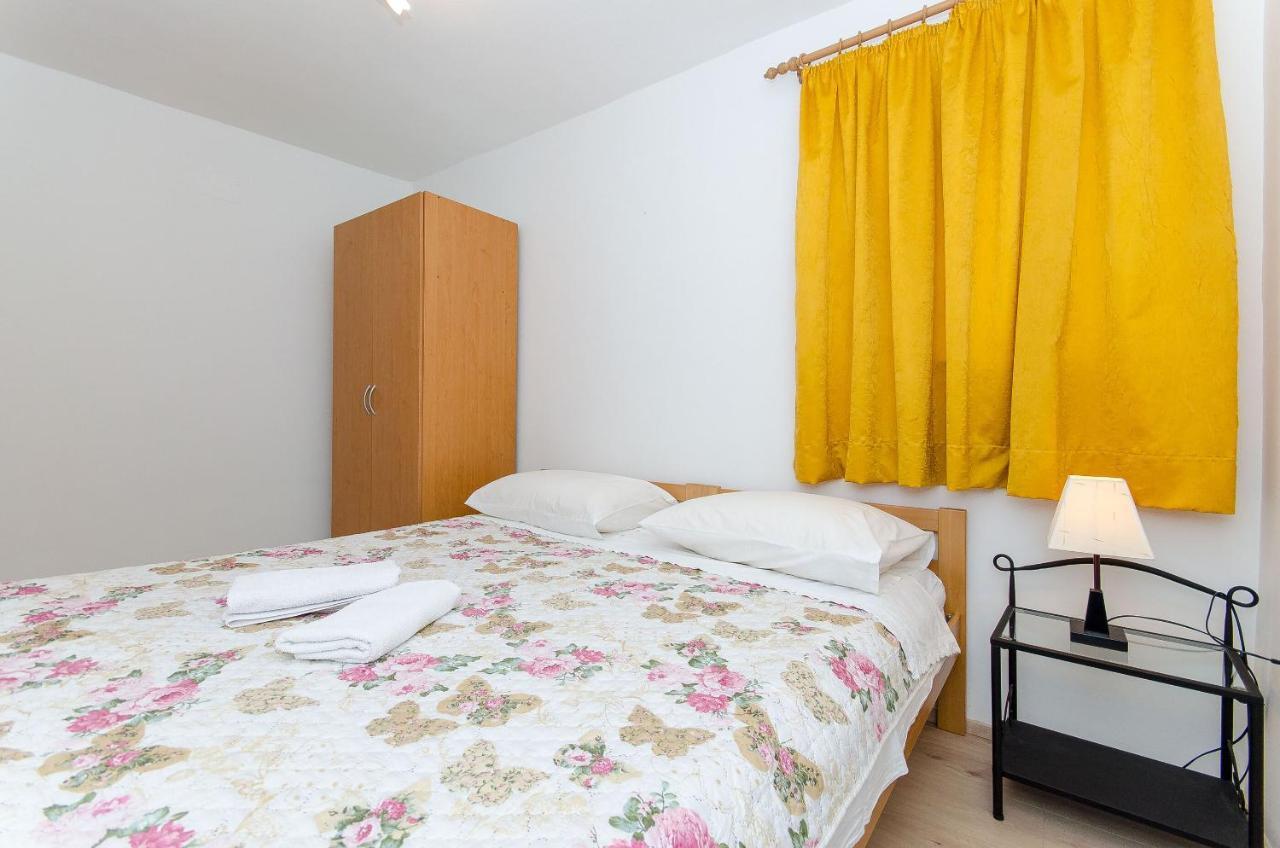 Apartment Ane Split Eksteriør bilde